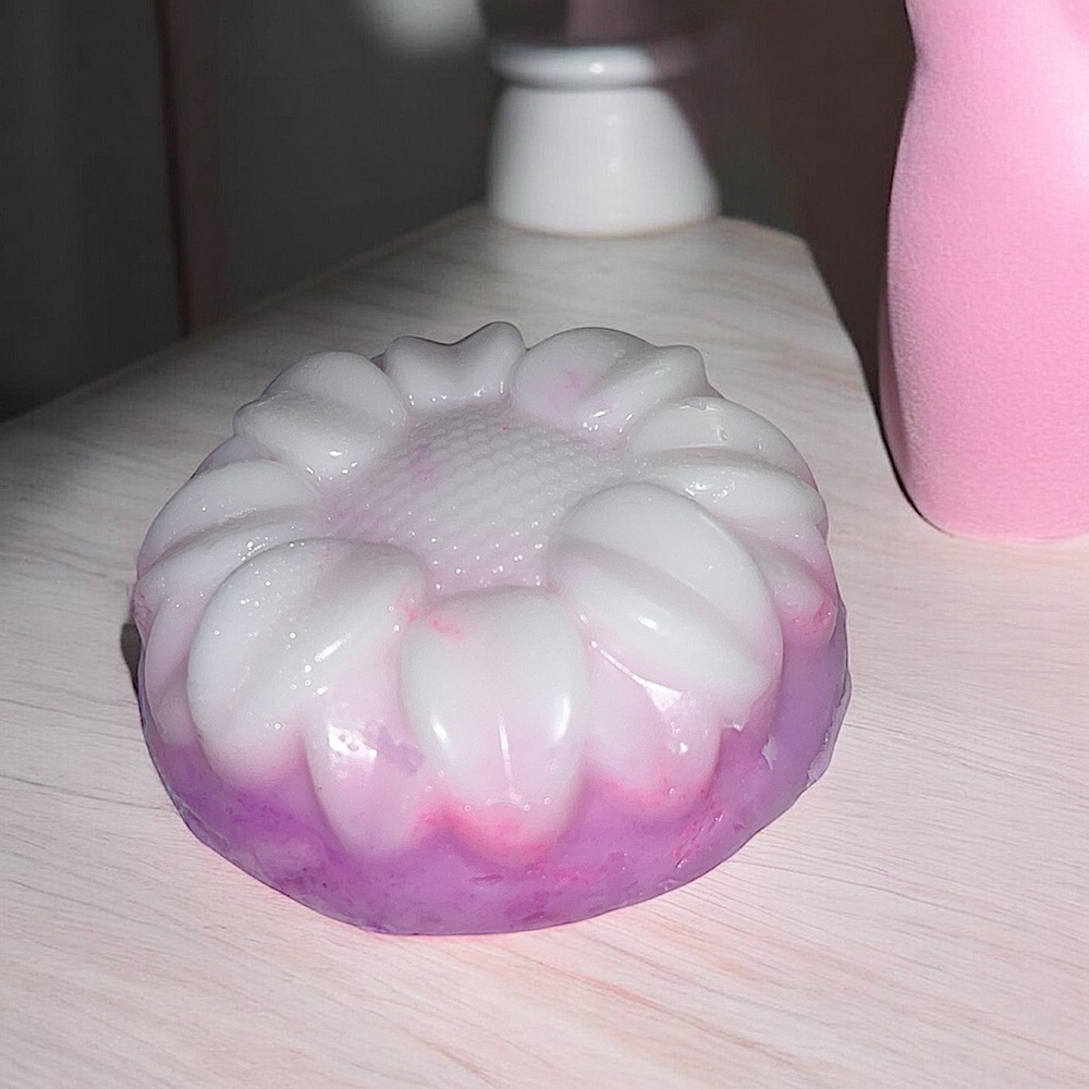 WARM VANILLA HANDMADE SOAP 3x3 inches floral goat milk & coconut 3.5oz